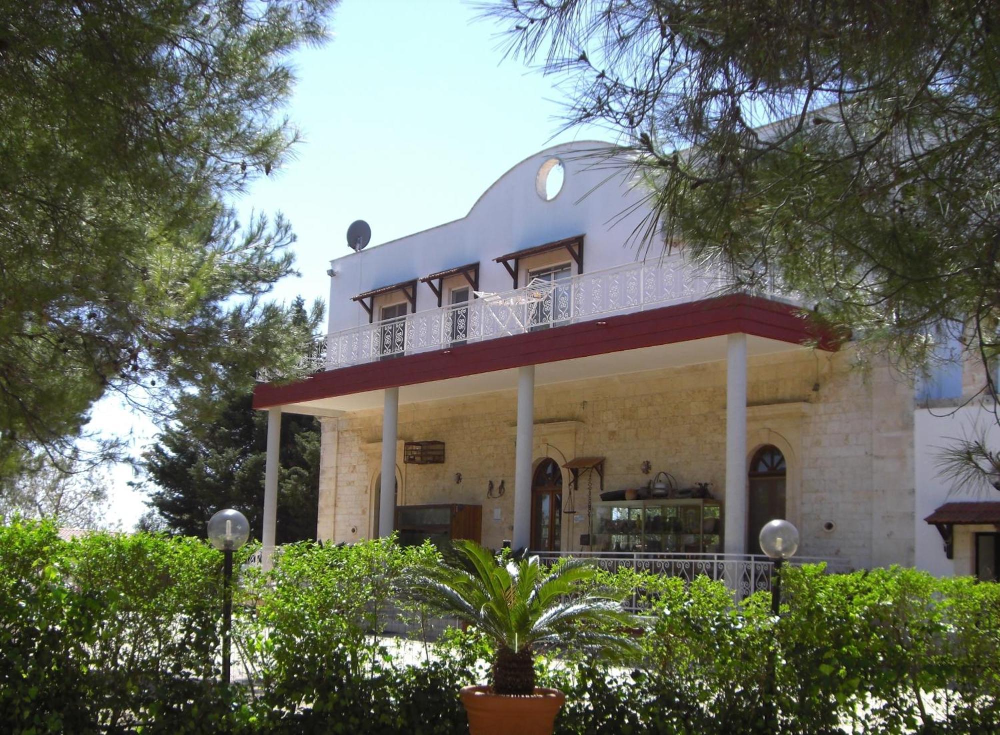 Holiday Residence Казамассима Экстерьер фото