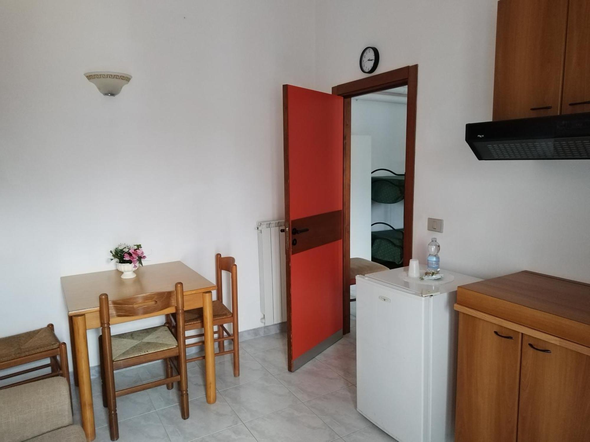 Holiday Residence Казамассима Экстерьер фото